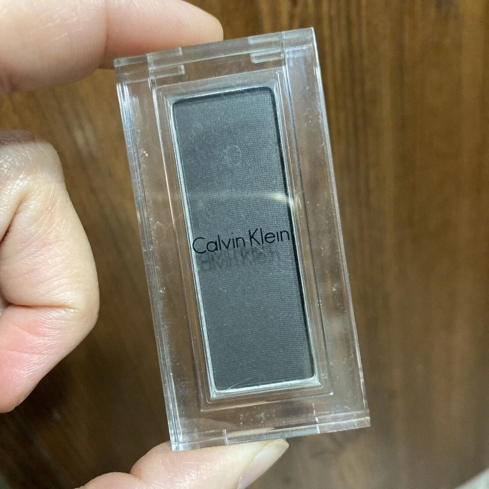 Calvin‎ Klein Eyeshadow #25 Black Jade NWOB Full Size Eye Shadow Rare